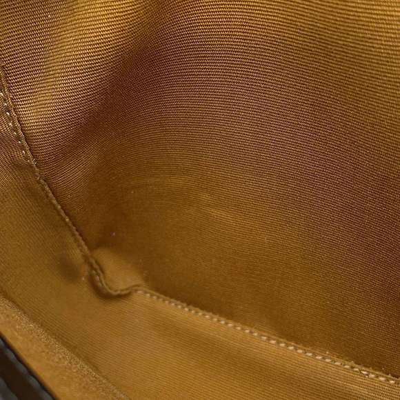 Celine Triomphe Messenger Bag Medium Shoulder Black - Picture 8 of 15